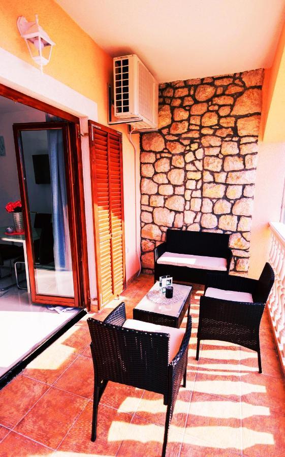 Apartments Samac Шибеник Екстер'єр фото