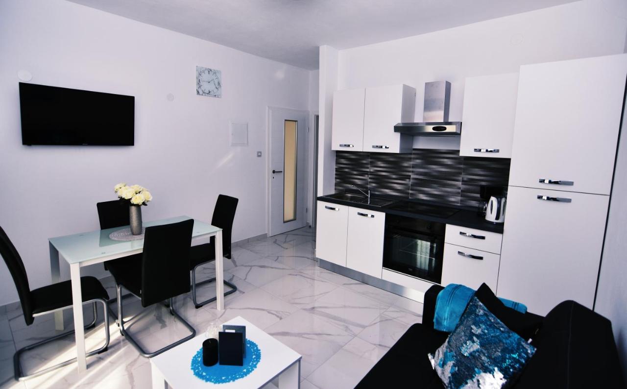 Apartments Samac Шибеник Екстер'єр фото