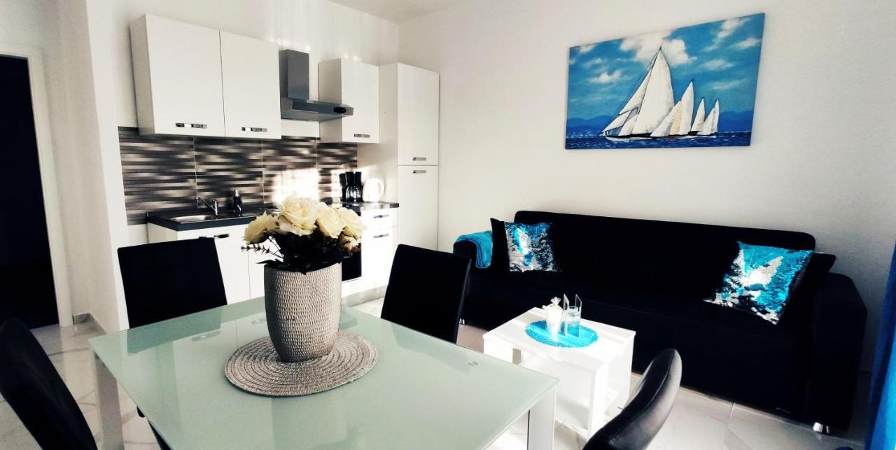 Apartments Samac Шибеник Екстер'єр фото